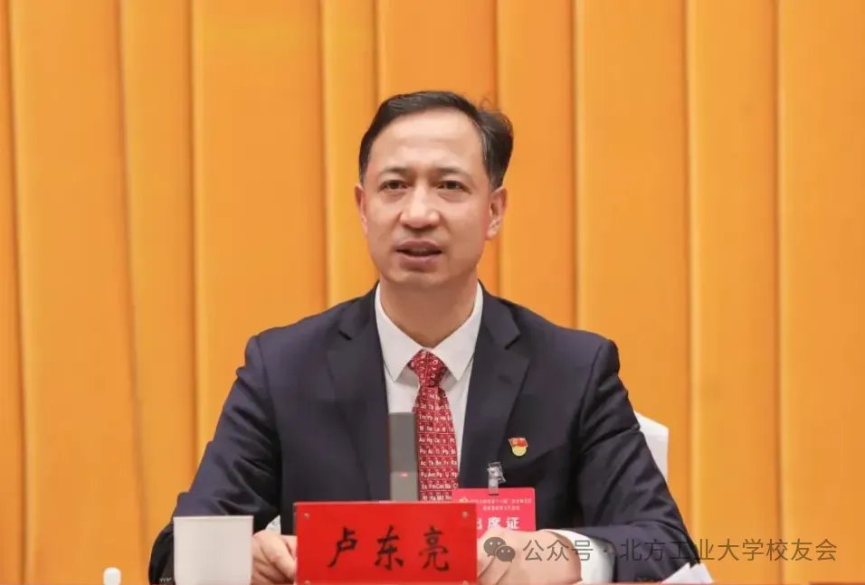 校党委书记张启鸿一行调研js345线